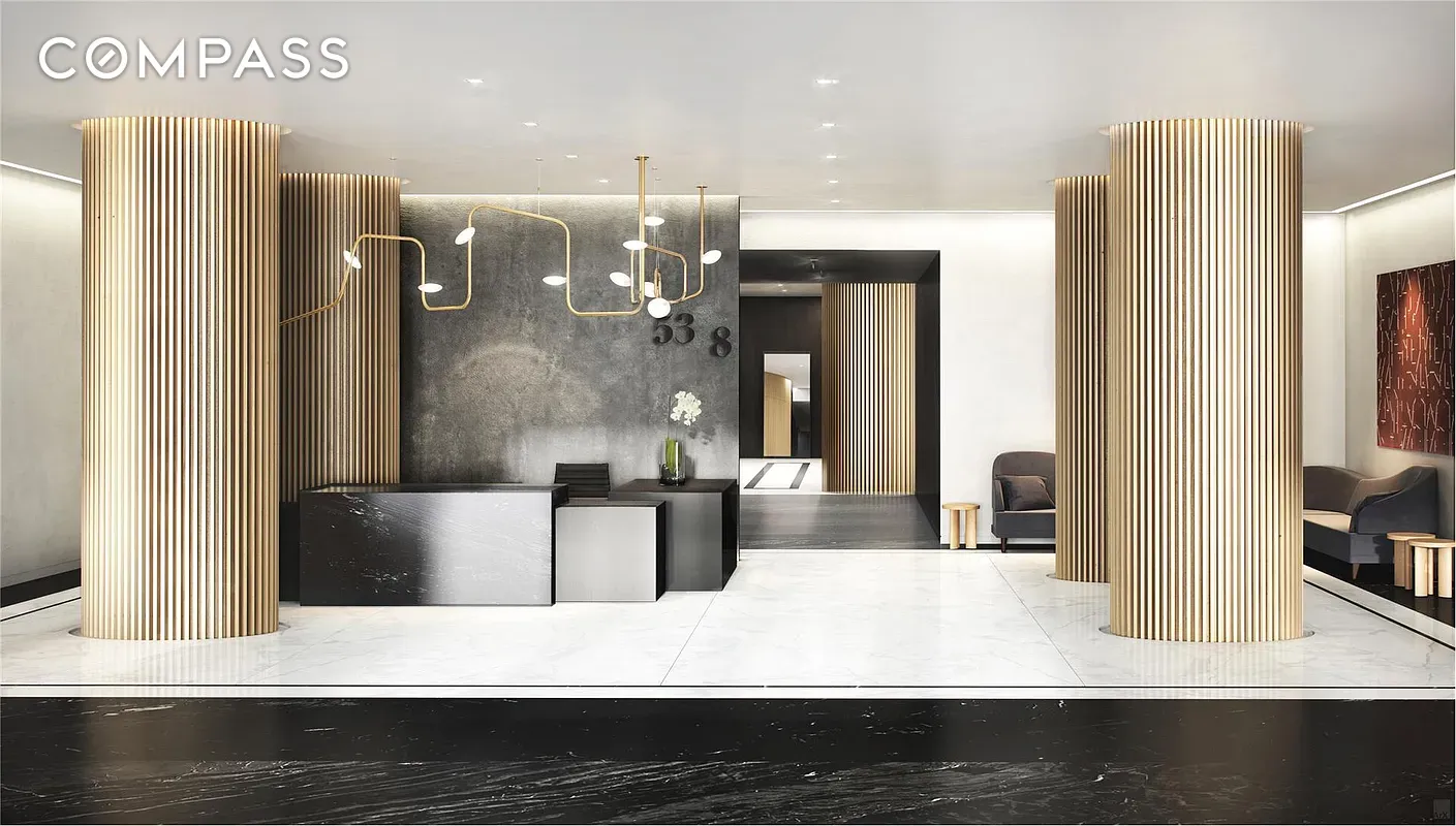 #13 photo, 301 W 53rd Street, マンハッタン Hell's Kitchen , NY 10019