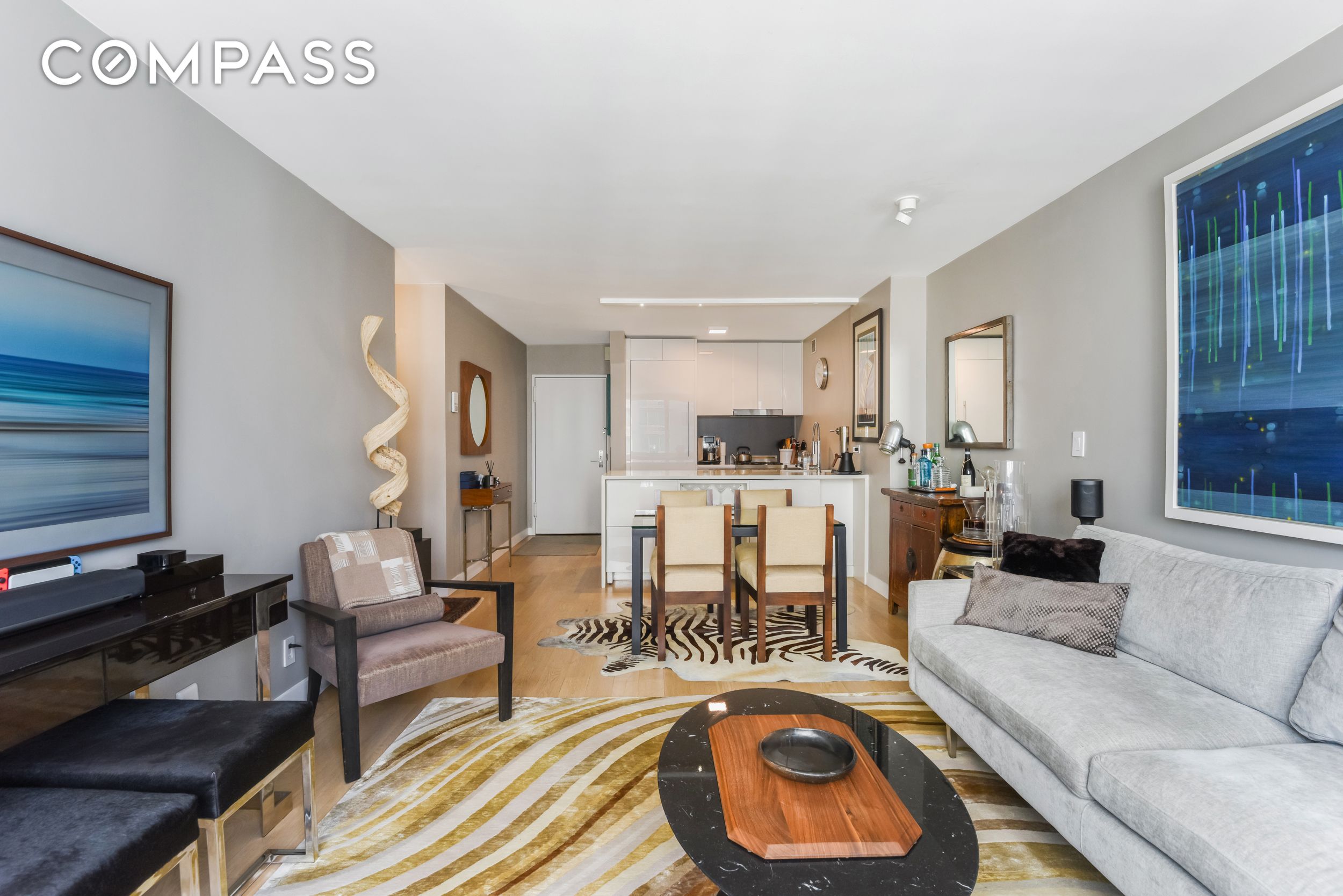 #4 photo, 301 W 53rd Street, マンハッタン Hell's Kitchen , NY 10019