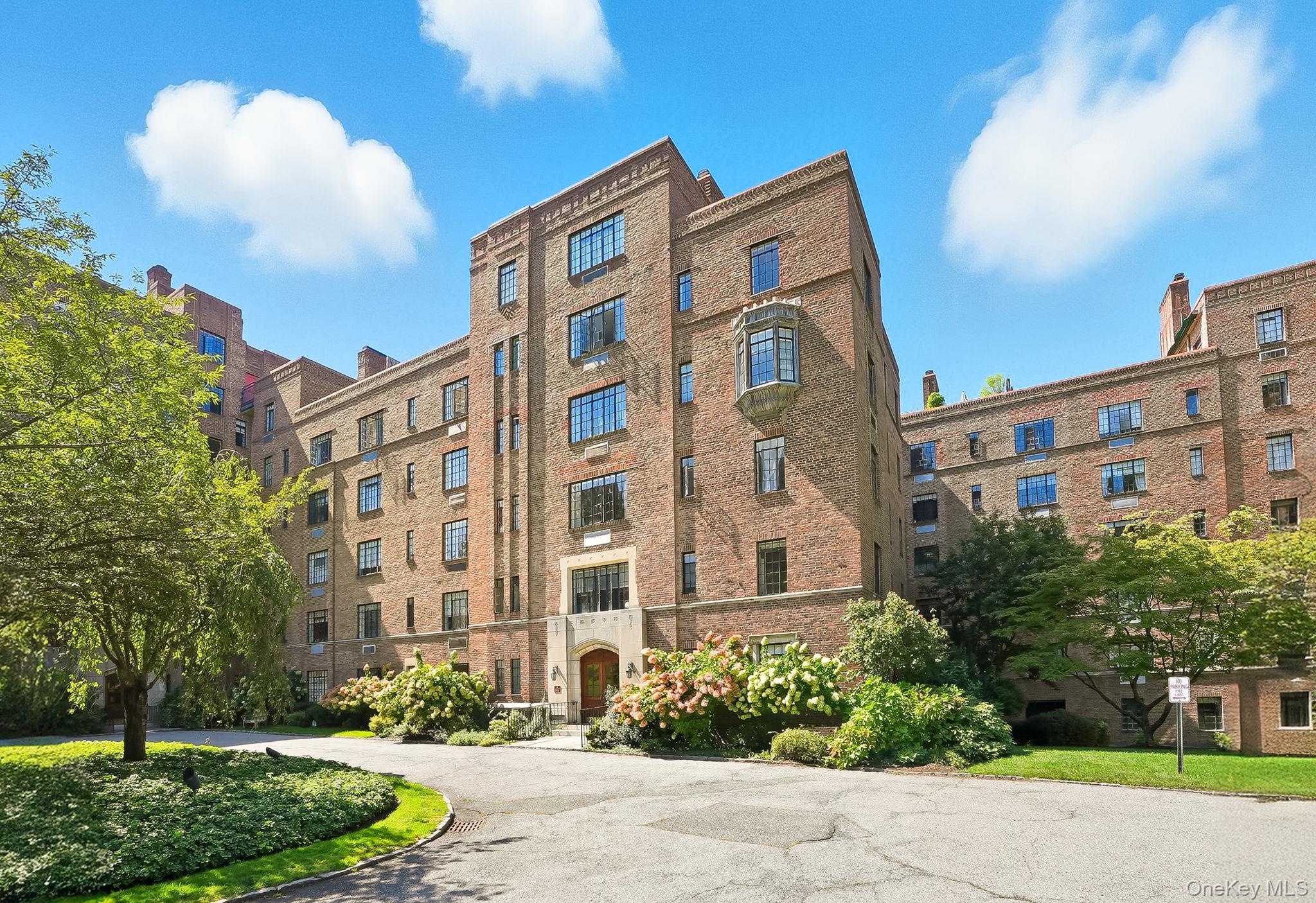 #1 photo, 100 W Ardsley Avenue, Ardsley-on-Hudson , NY 10503