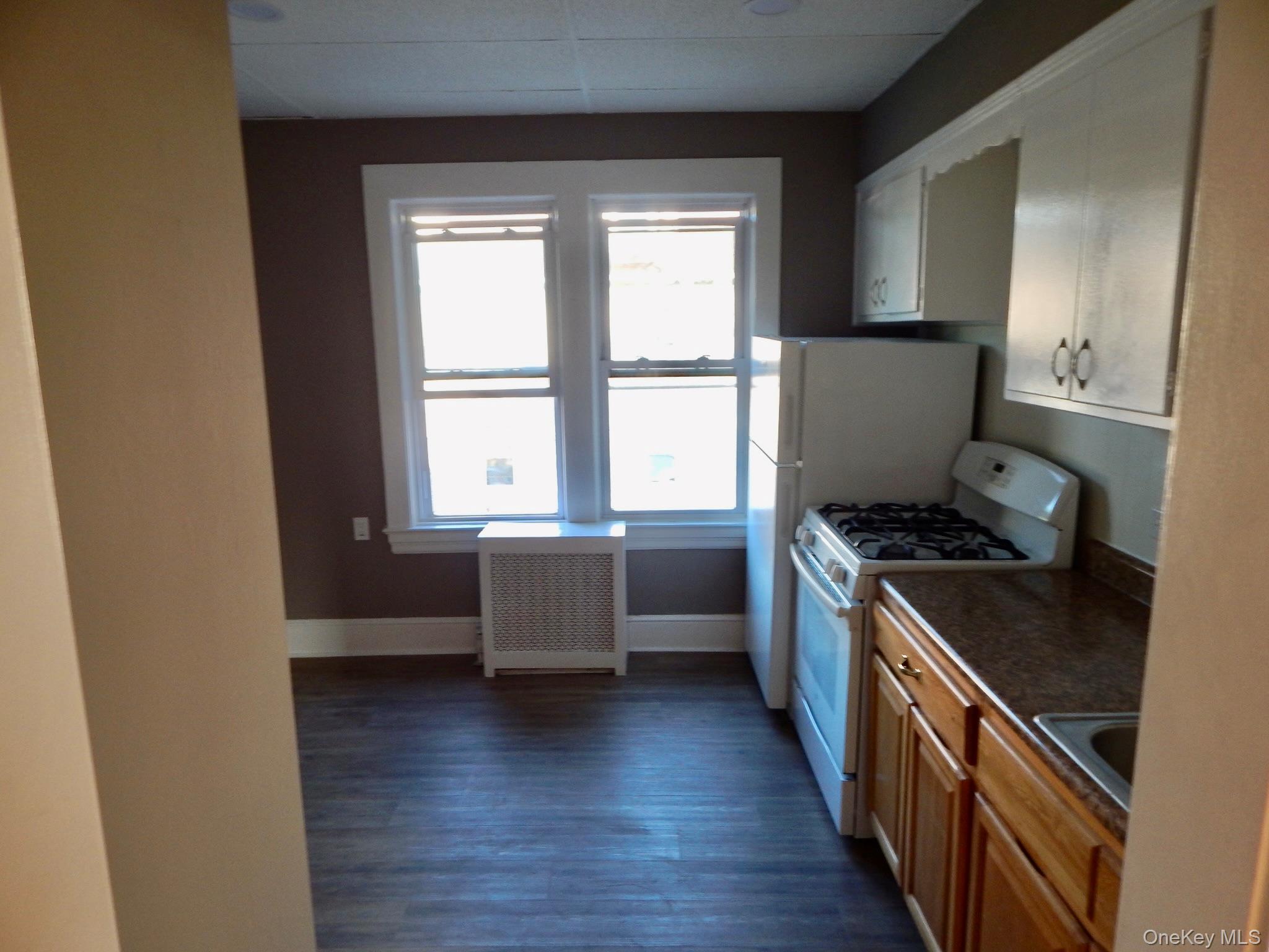 #7 photo, 146 Summerfield Street, Scarsdale , NY 10583