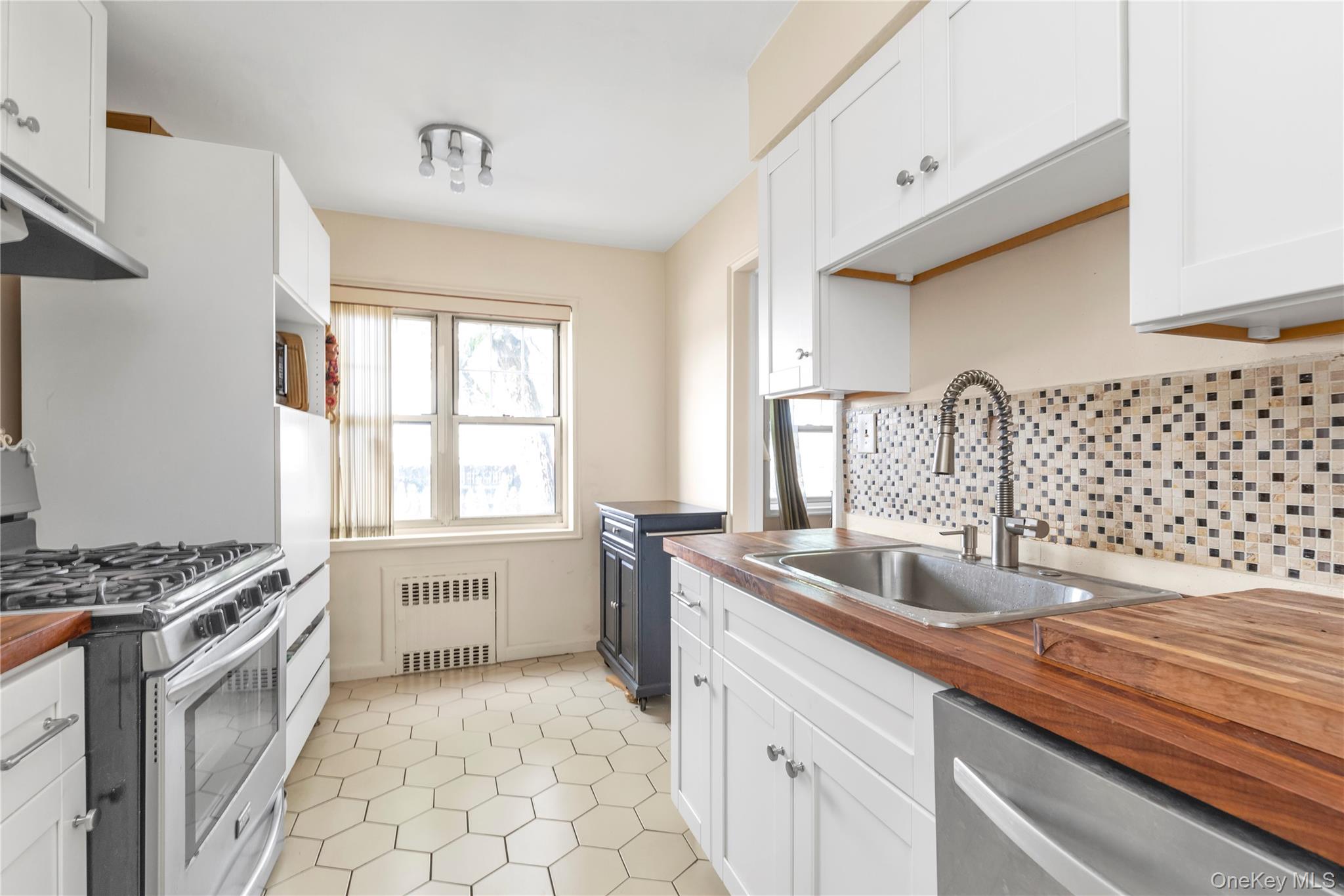 #5 photo, 51 Lincoln Avenue, ナッソー郡 Rockville Centre , NY 11570