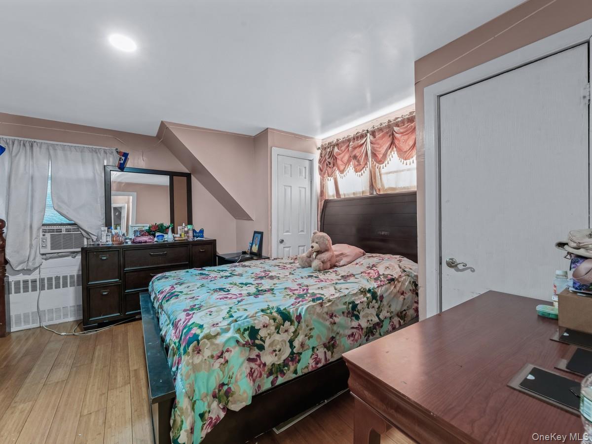 #10 photo, 24016 128th Road, Rosedale , NY 11422