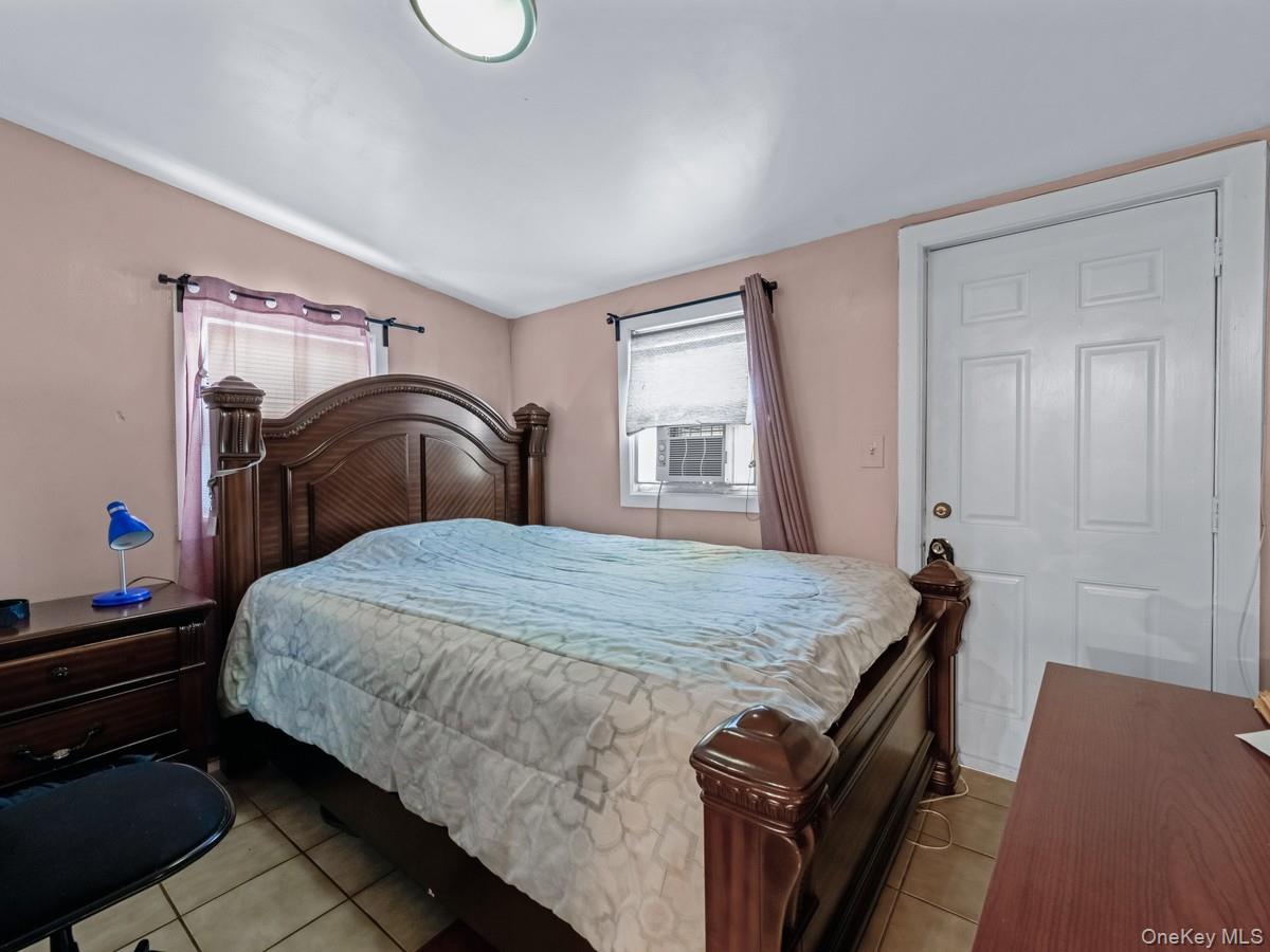 #13 photo, 24016 128th Road, Rosedale , NY 11422