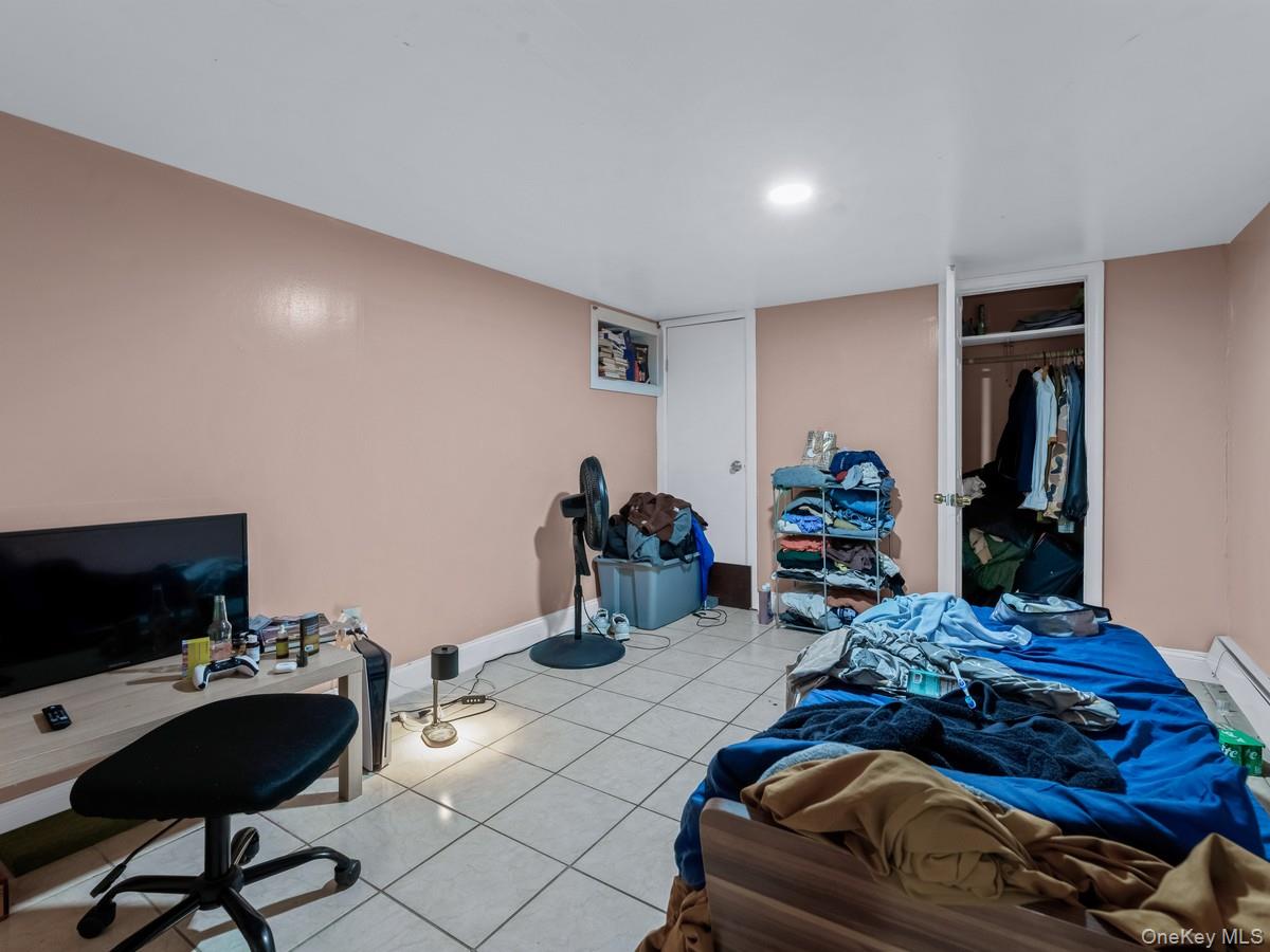 #15 photo, 24016 128th Road, Rosedale , NY 11422