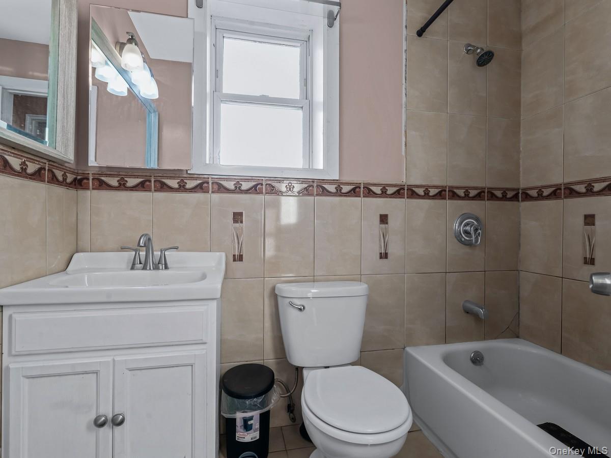 #8 photo, 24016 128th Road, Rosedale , NY 11422