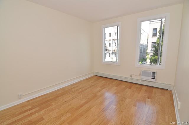 #11 photo, 4829 40th Street, Sunnyside , NY 11104