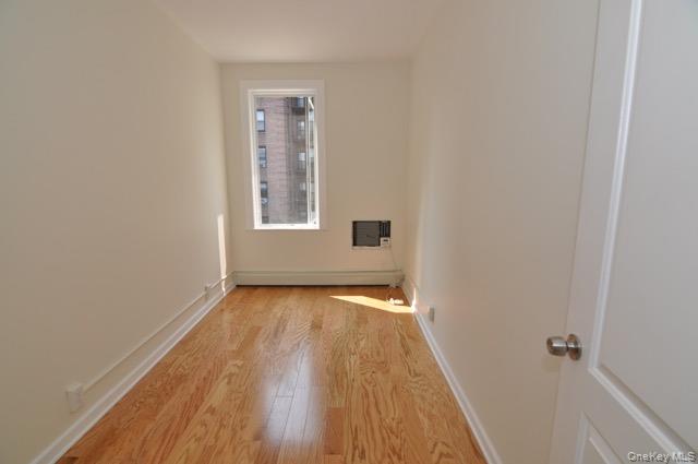 #15 photo, 4829 40th Street, Sunnyside , NY 11104