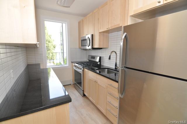 #4 photo, 4829 40th Street, Sunnyside , NY 11104