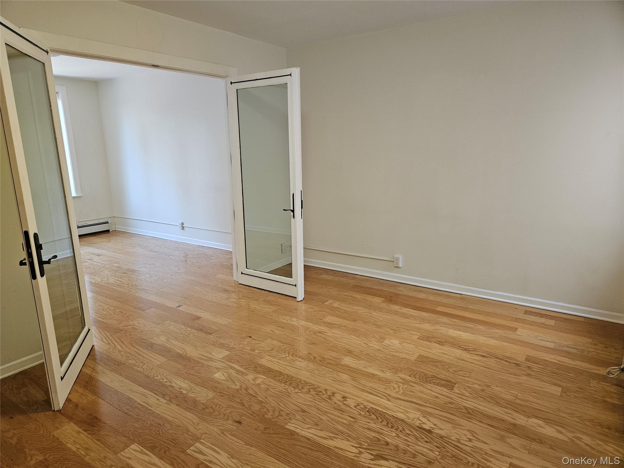 #9 photo, 4829 40th Street, Sunnyside , NY 11104