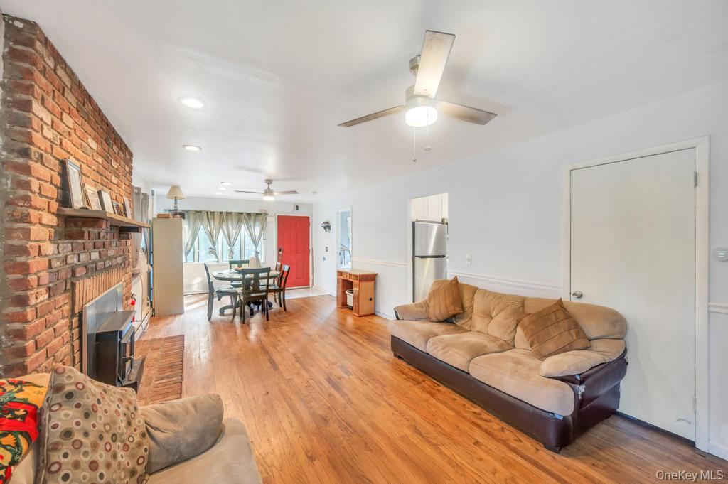 #17 photo, 309 Dogwood Road, Mastic Beach , NY 11951