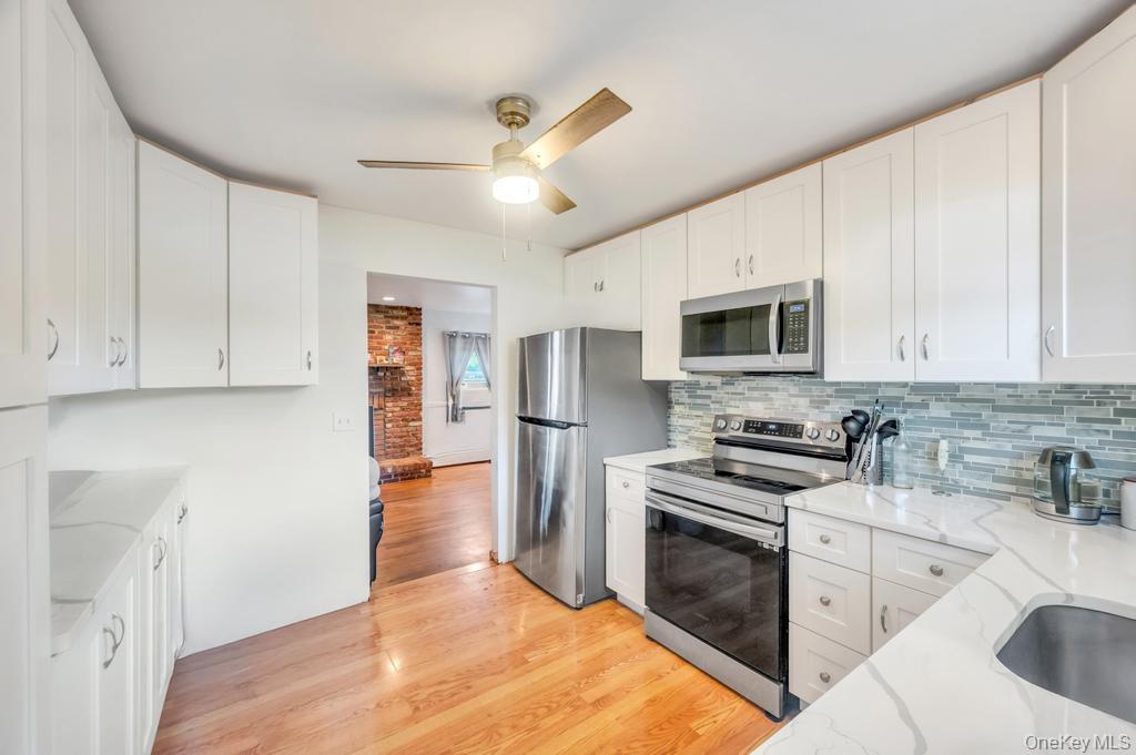 #20 photo, 309 Dogwood Road, Mastic Beach , NY 11951