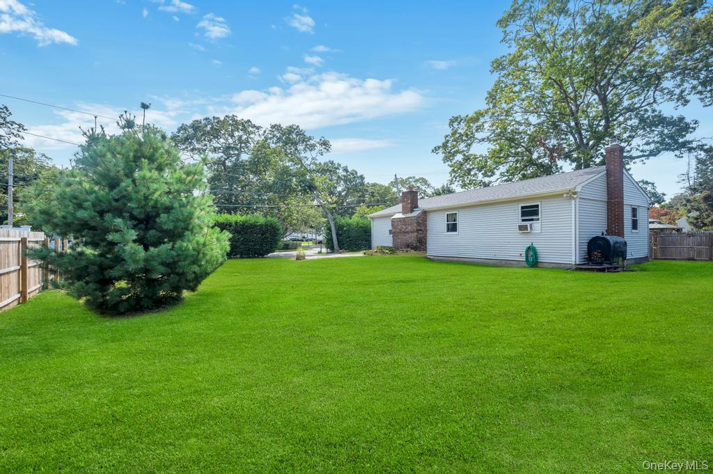 #8 photo, 309 Dogwood Road, Mastic Beach , NY 11951