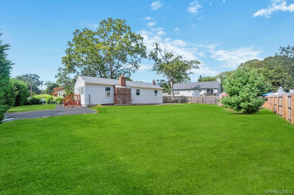 #9 photo, 309 Dogwood Road, Mastic Beach , NY 11951