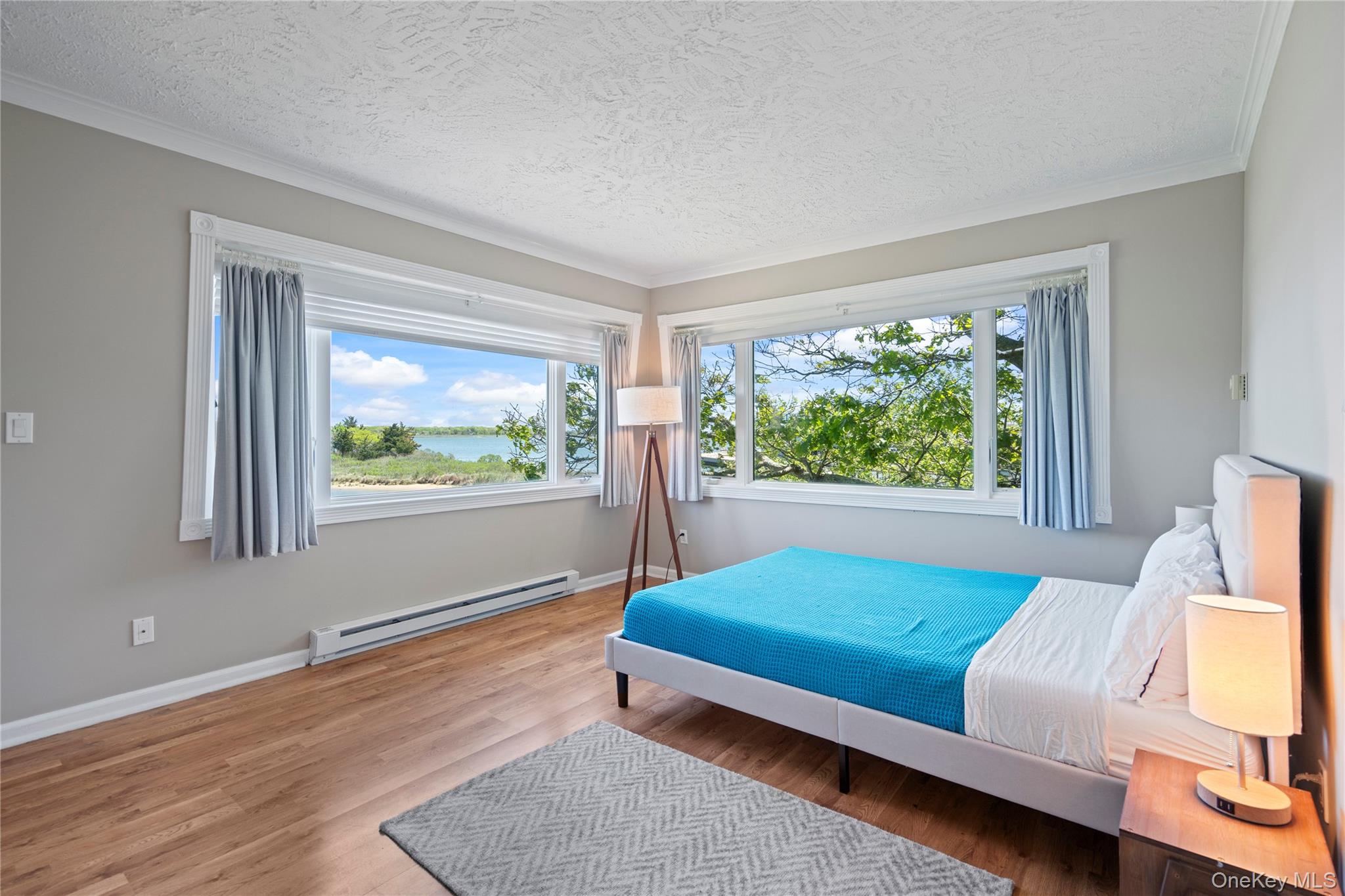 #18 photo, 55 W End Avenue, East Quogue , NY 11942