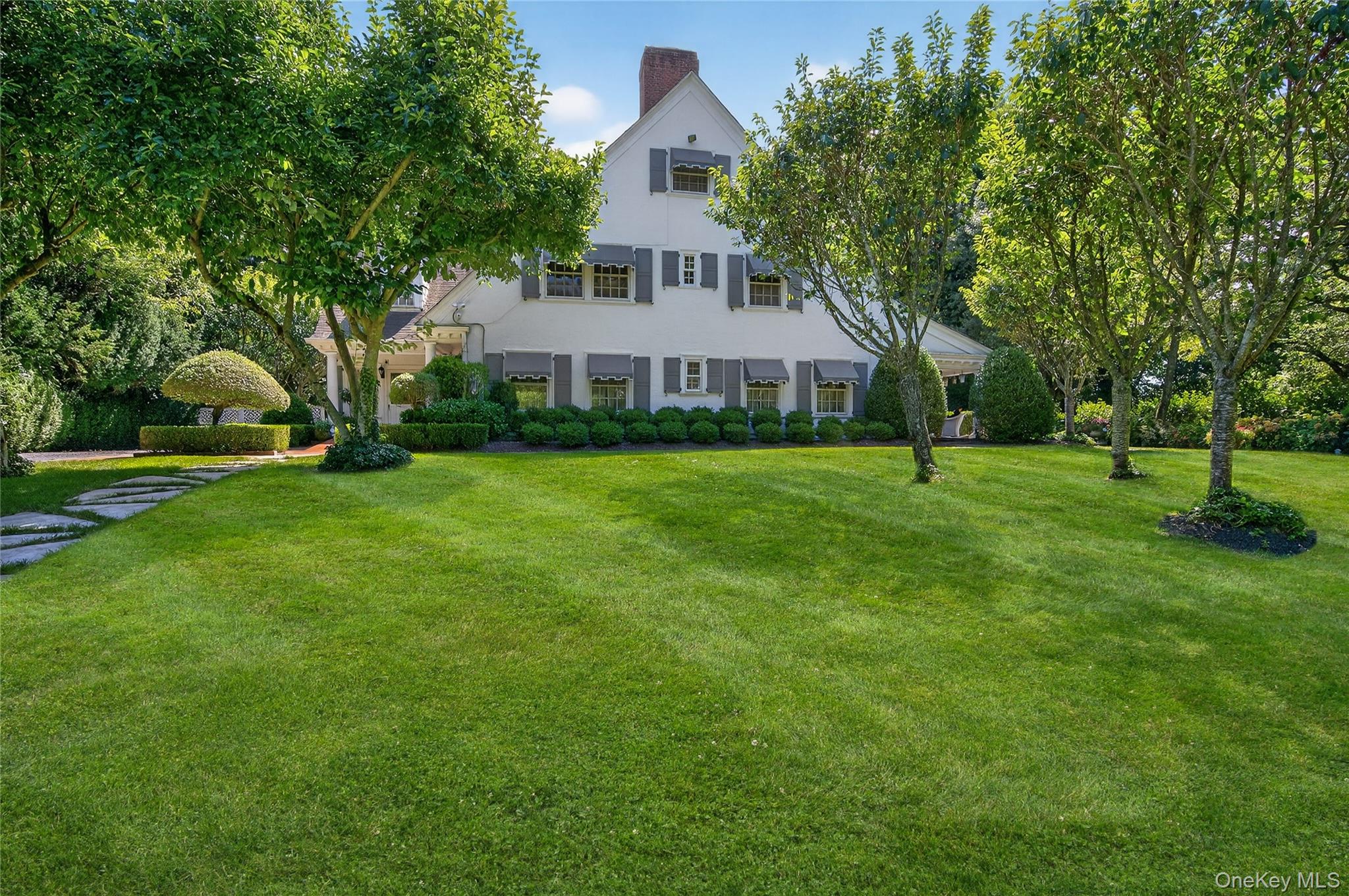 #1 photo, 42 Clocktower Lane, Old Westbury , NY 11568