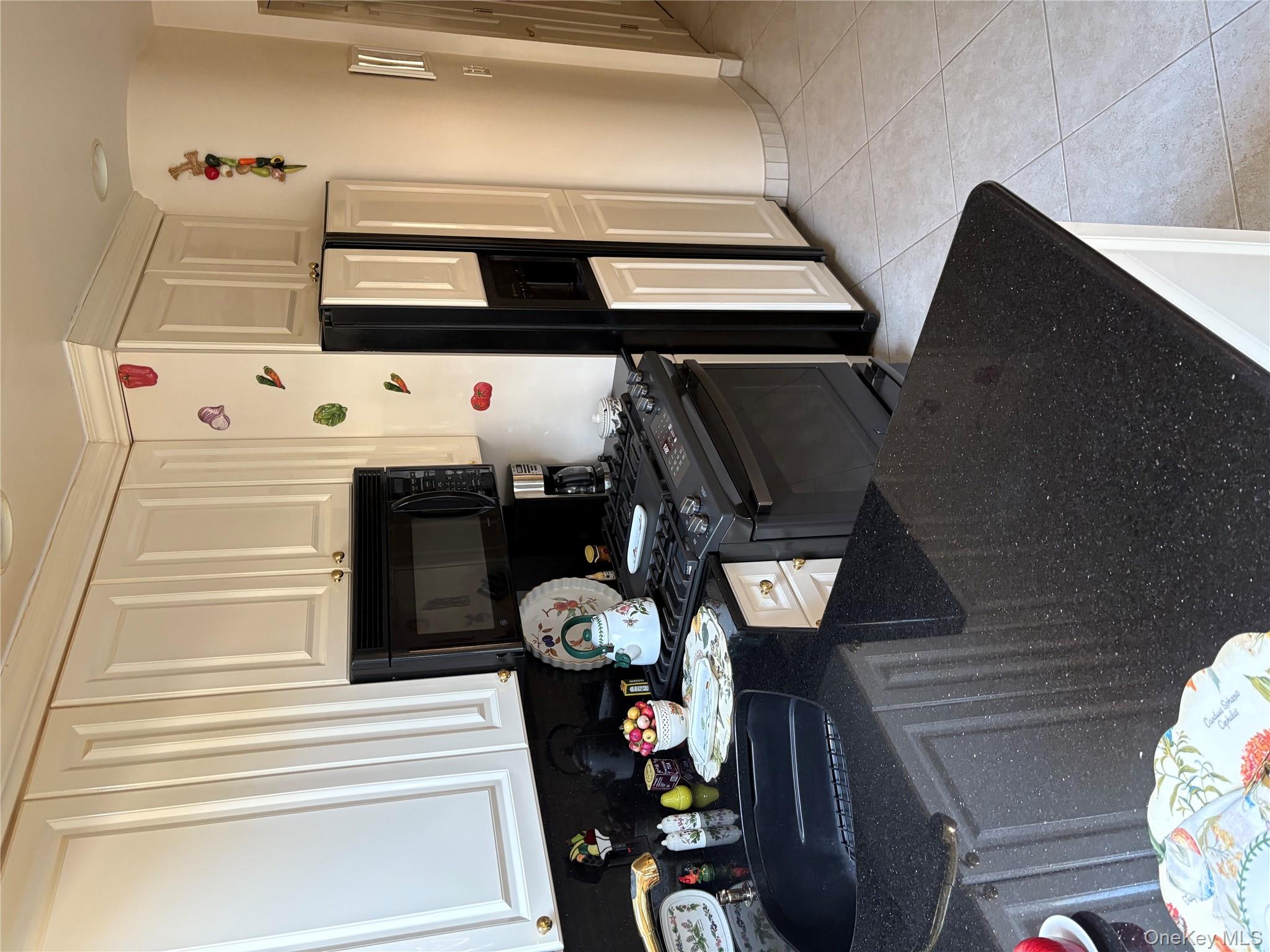 #16 photo, 25011 40th Avenue, Little Neck , NY 11363