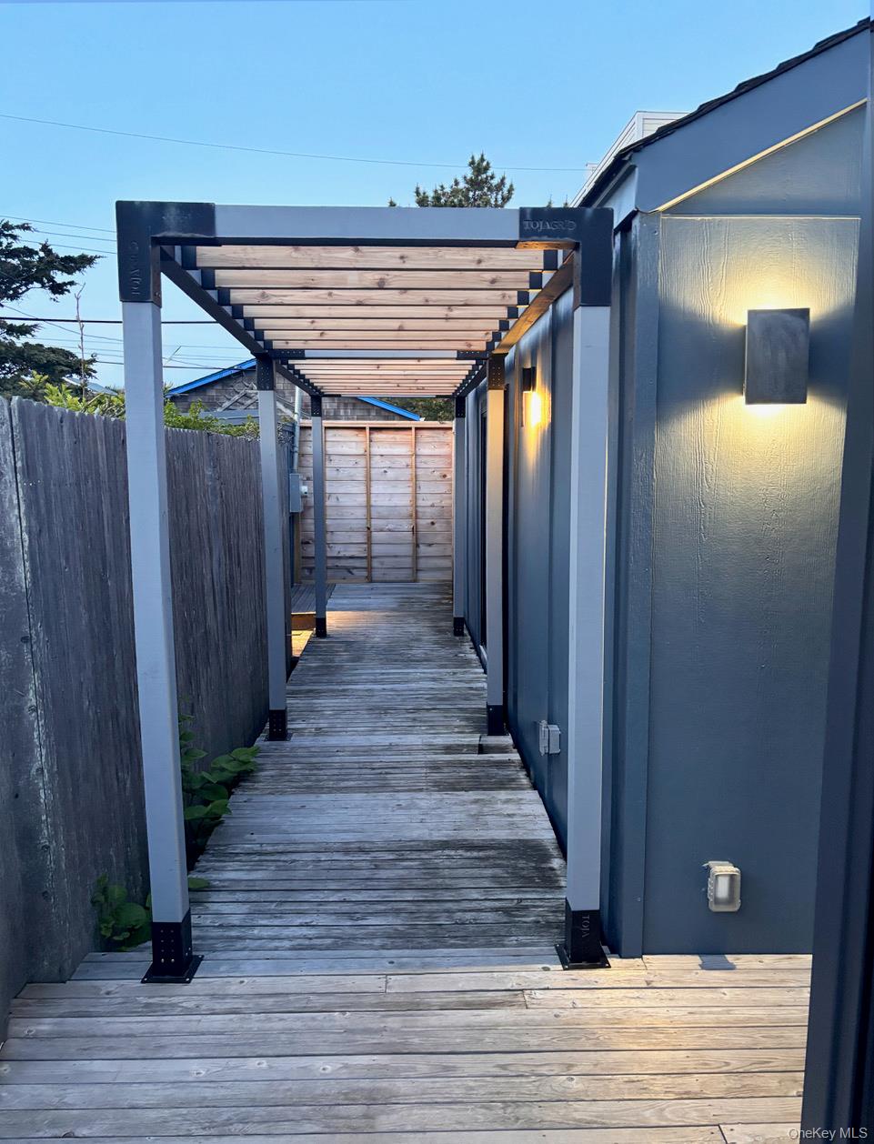 #10 photo, 172 Main Walk, サフォーク郡 Cherry Grove , NY 11782