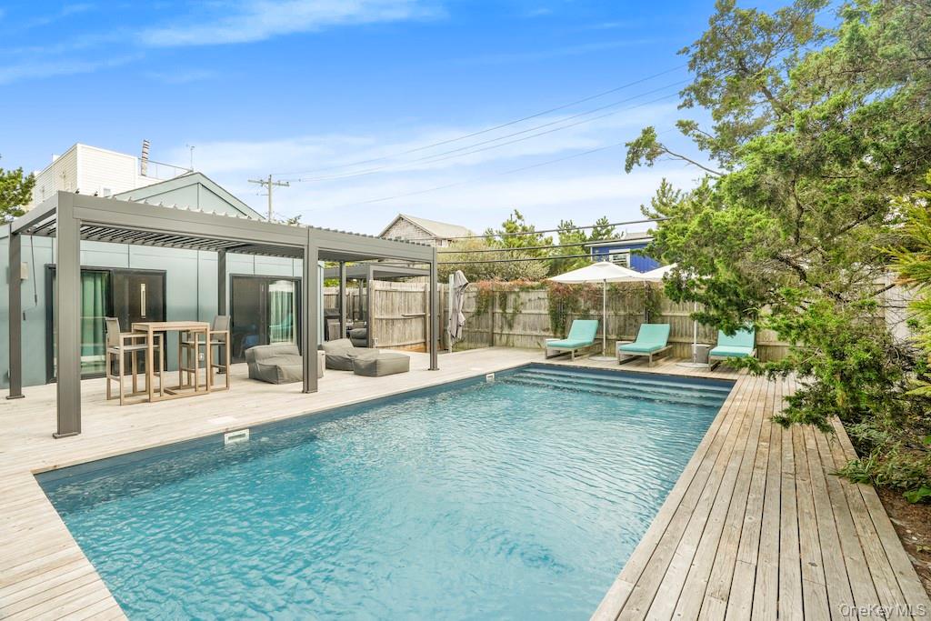 #5 photo, 172 Main Walk, サフォーク郡 Cherry Grove , NY 11782