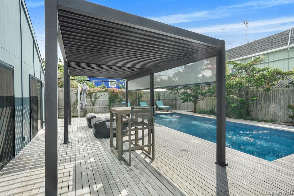 #7 photo, 172 Main Walk, サフォーク郡 Cherry Grove , NY 11782