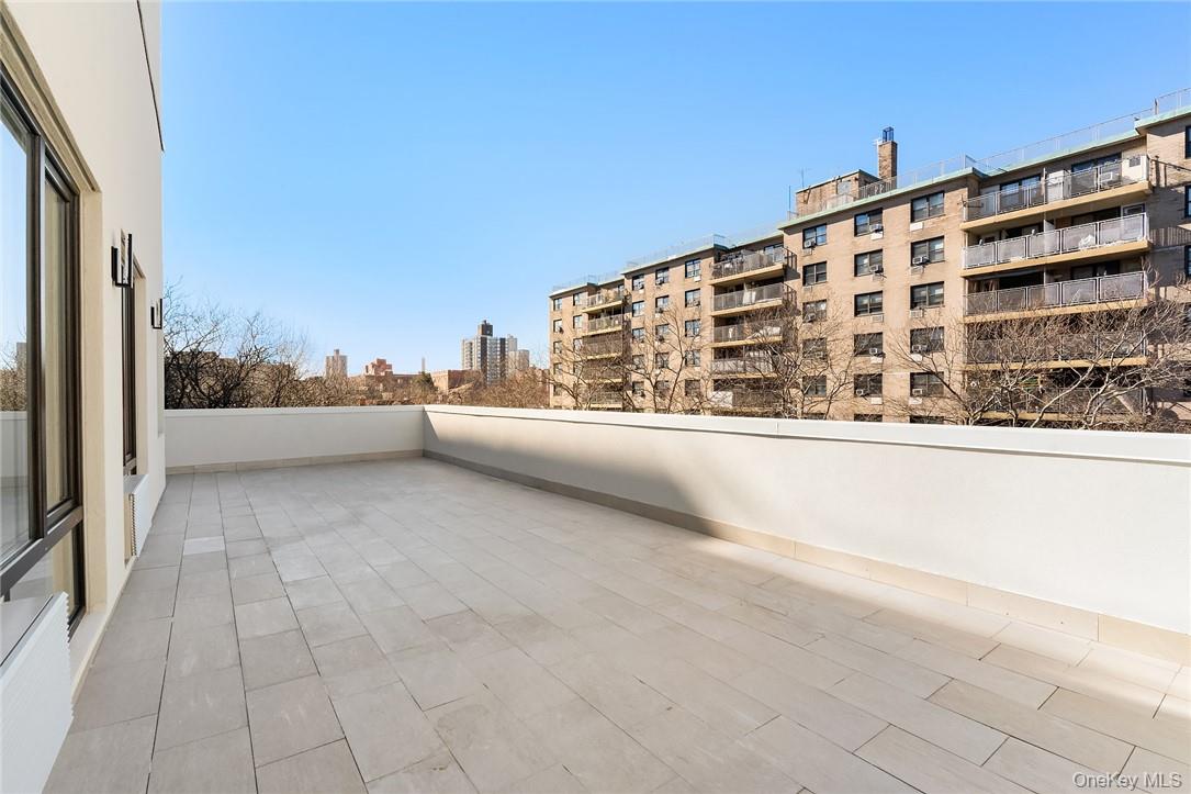 #9 photo, 3436 Kingsbridge Avenue, Bronx , NY 10463