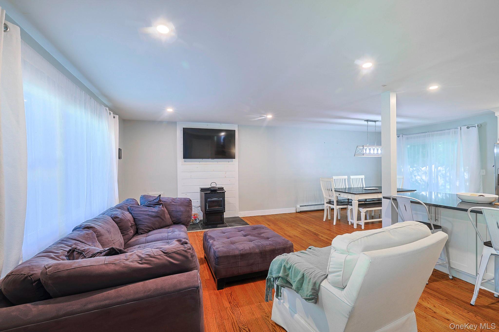 #5 photo, 587 Winterton Road, Bloomingburg , NY 12721