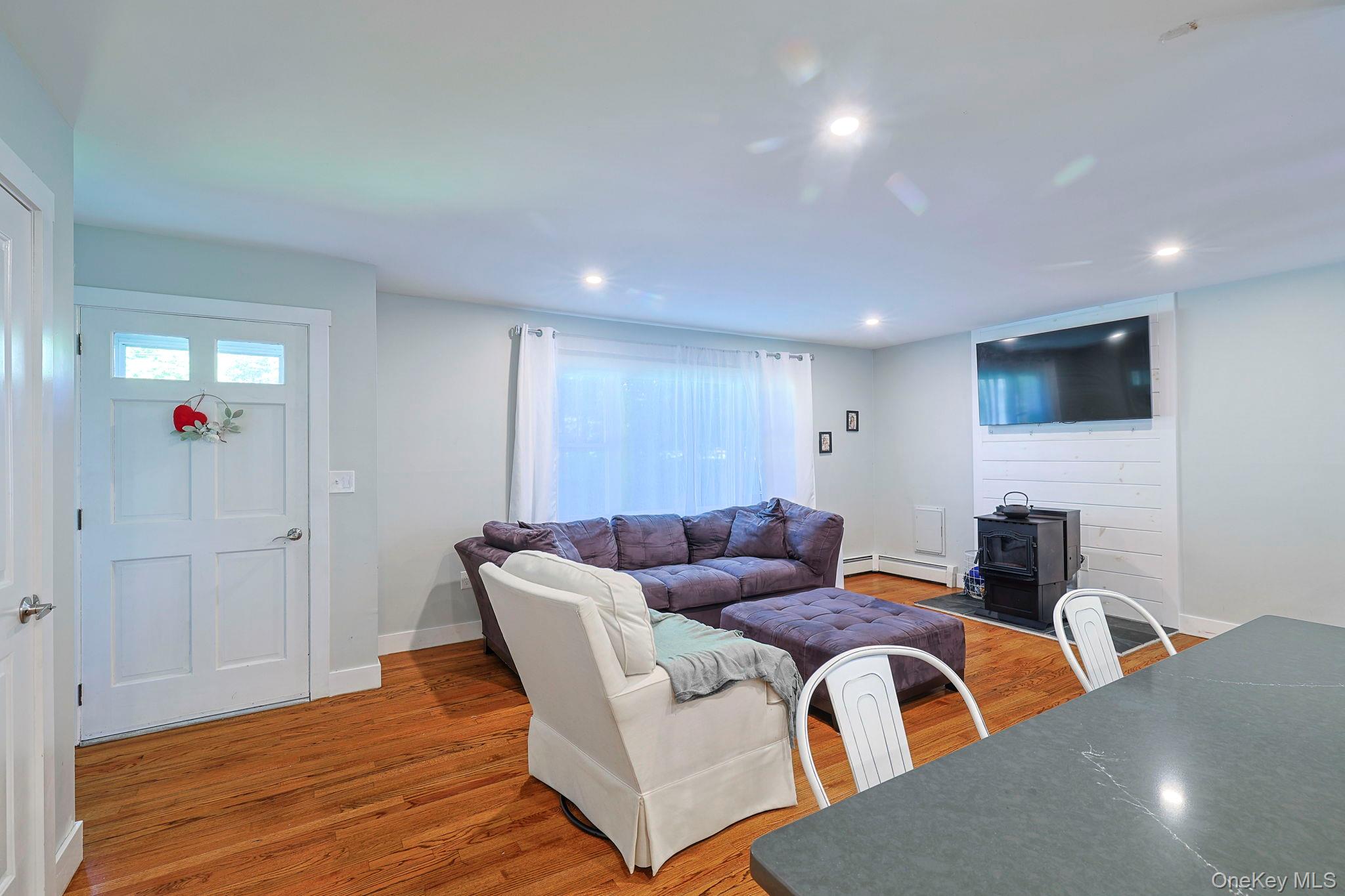 #6 photo, 587 Winterton Road, Bloomingburg , NY 12721