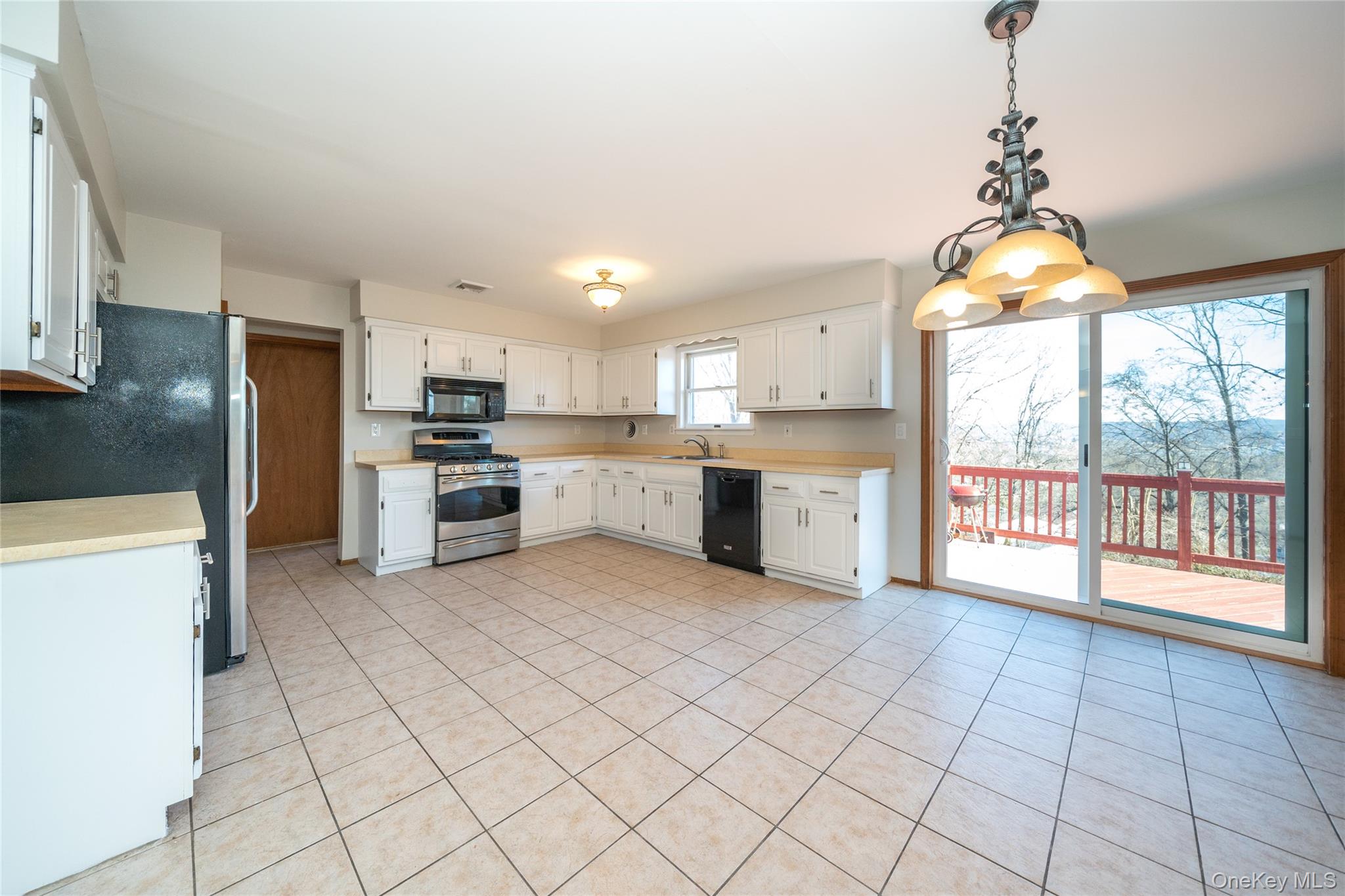 #15 photo, 62 Walter Drive, Stony Point , NY 10980