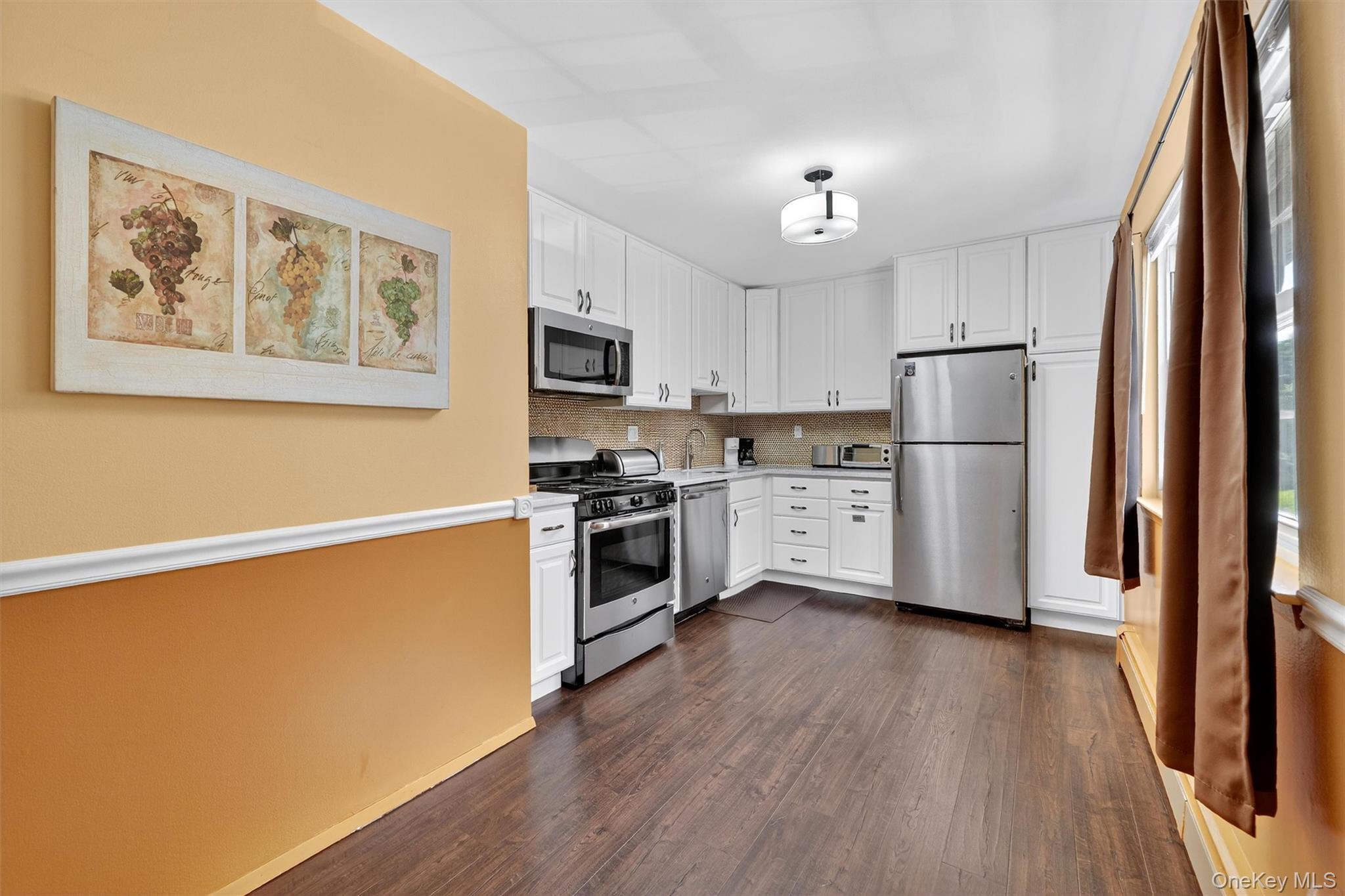 #7 photo, 1840 Crompond Road, Peekskill , NY 10566