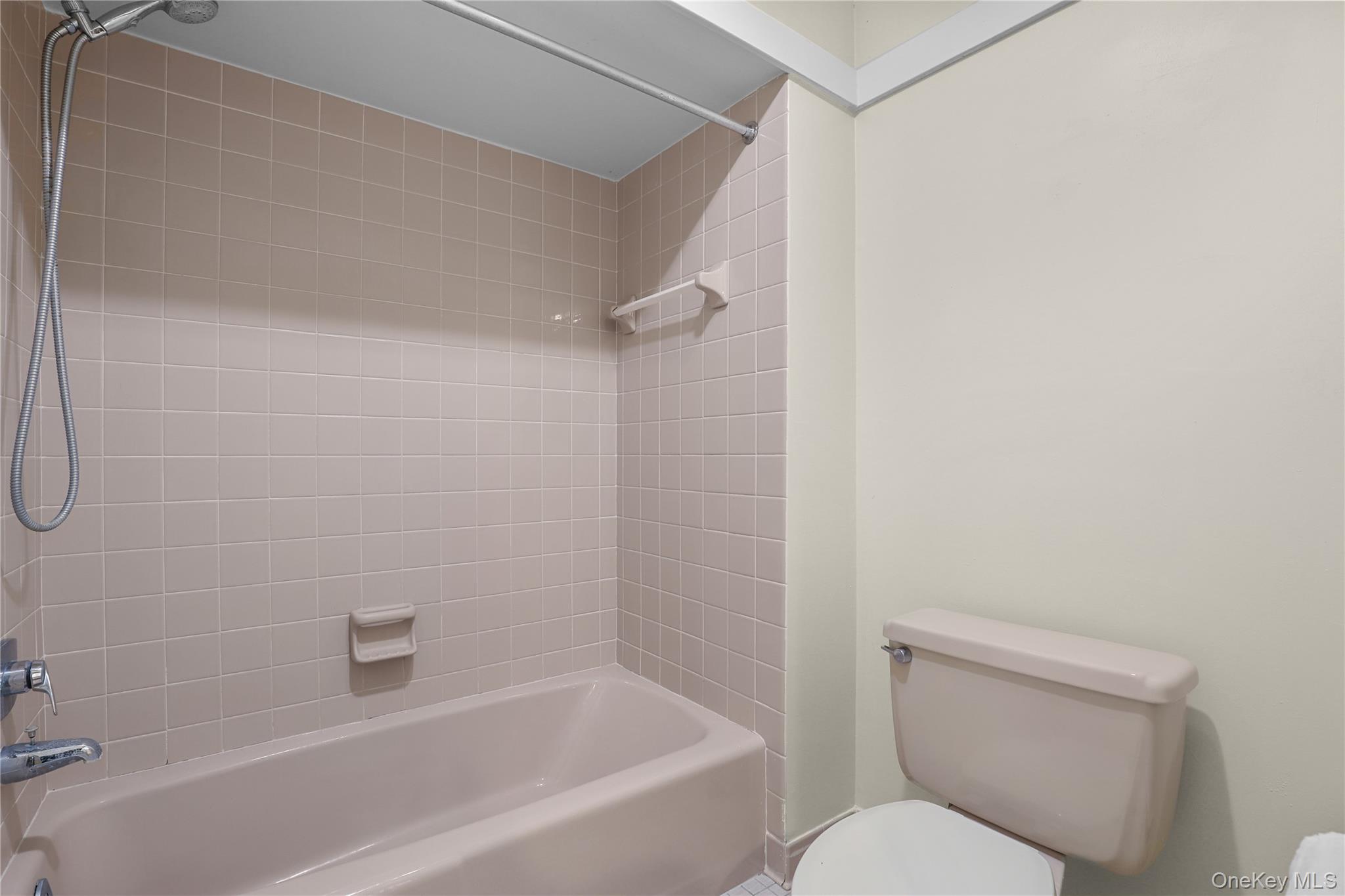 #18 photo, 316 Heritage Hills, Somers , NY 10589