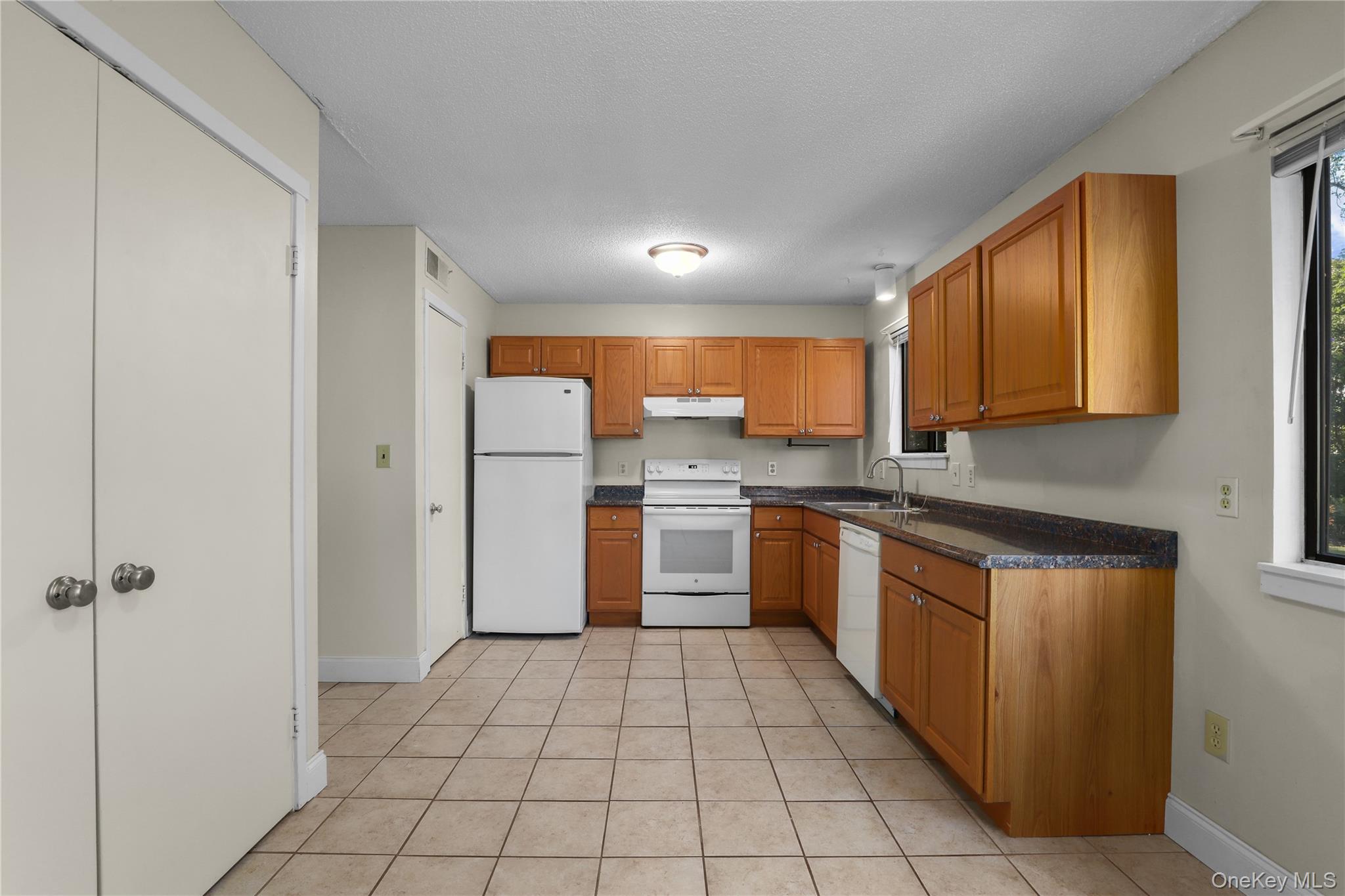 #9 photo, 316 Heritage Hills, Somers , NY 10589