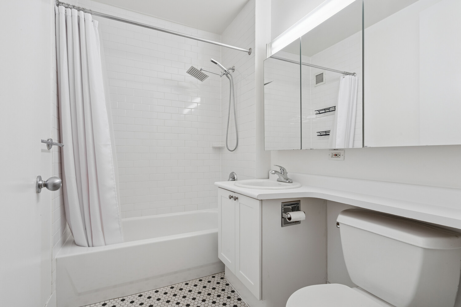 #6 photo, 88 GREENWICH Street, マンハッタン Financial District , NY 10006