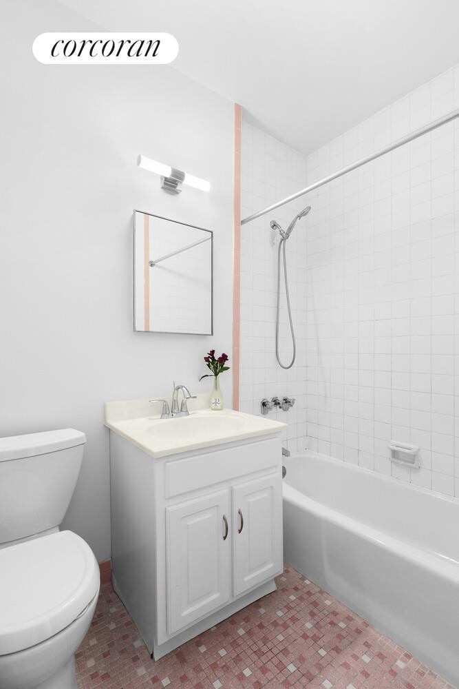 #5 photo, 720 GREENWICH Street, West Village , NY 10014