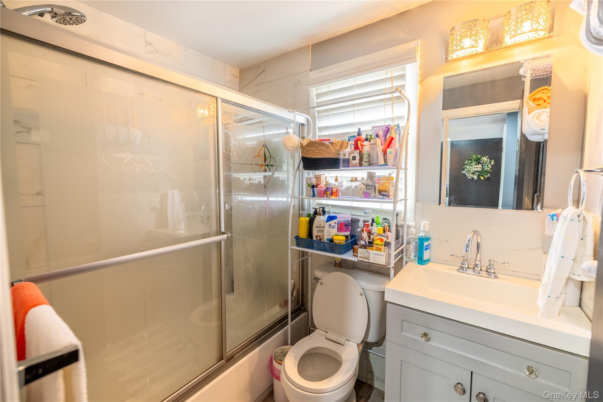 #11 photo, 1035 Wool Avenue, Franklin Square , NY 11010