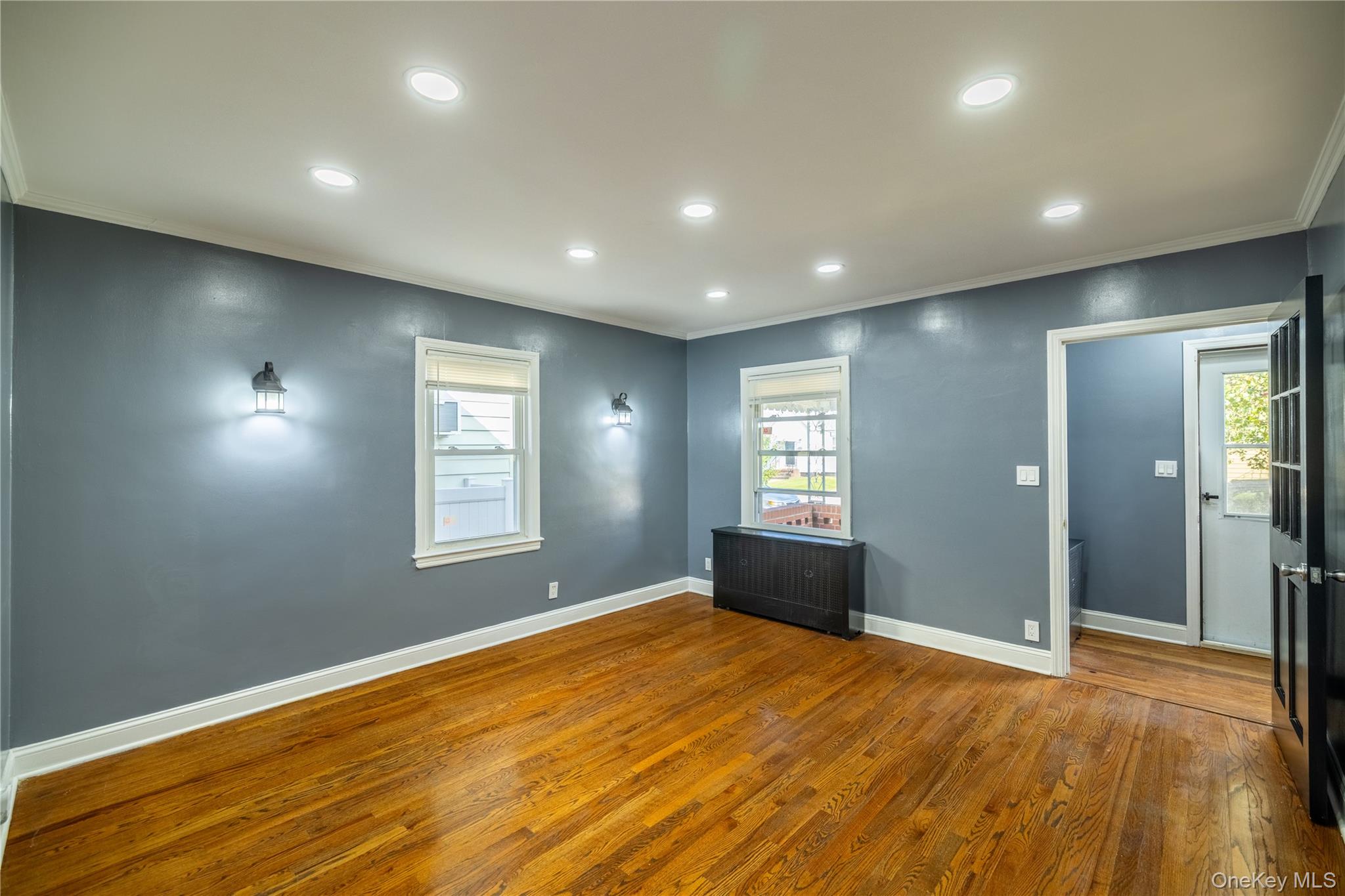 #5 photo, 1035 Wool Avenue, Franklin Square , NY 11010