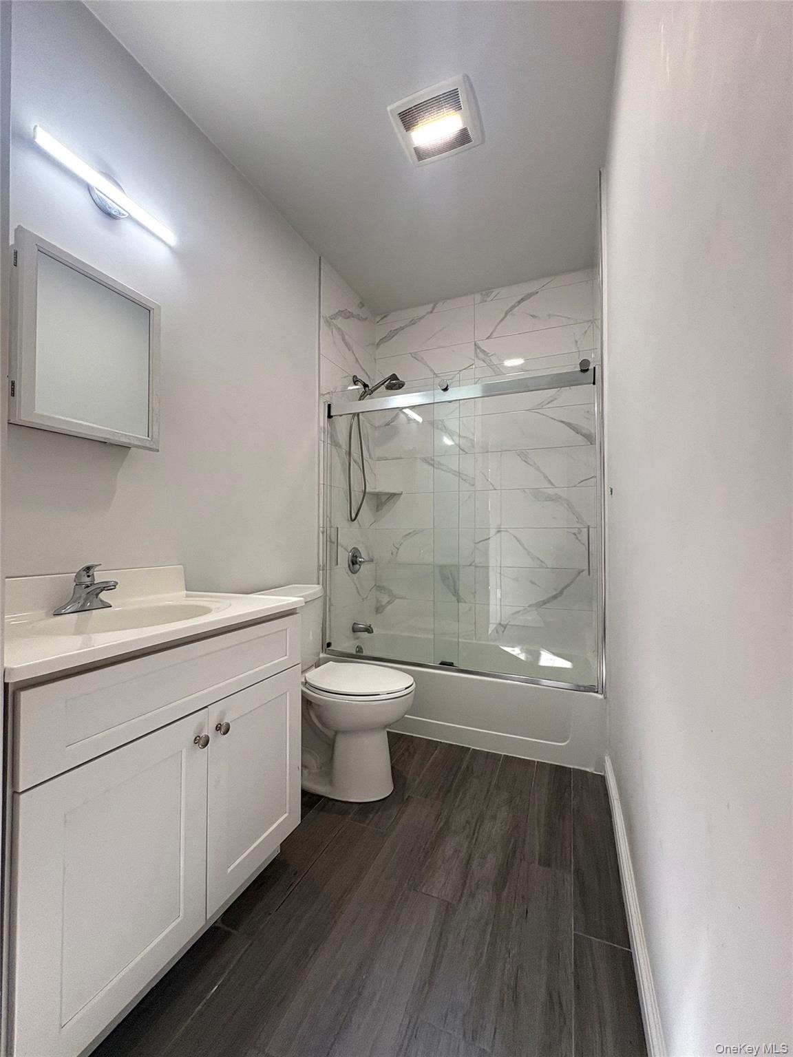 #7 photo, Valley Stream, ナッソー郡 Valley Stream , NY 11580