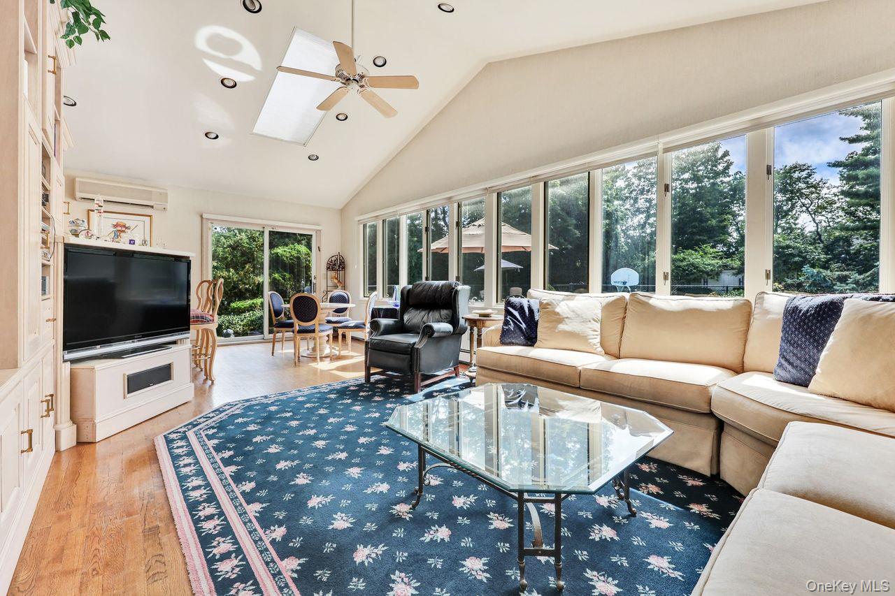 #8 photo, 252 Cedar Avenue, ナッソー郡 Hewlett Bay Park , NY 11557