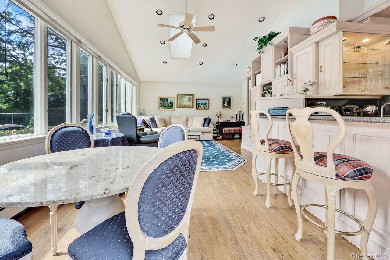 #9 photo, 252 Cedar Avenue, ナッソー郡 Hewlett Bay Park , NY 11557