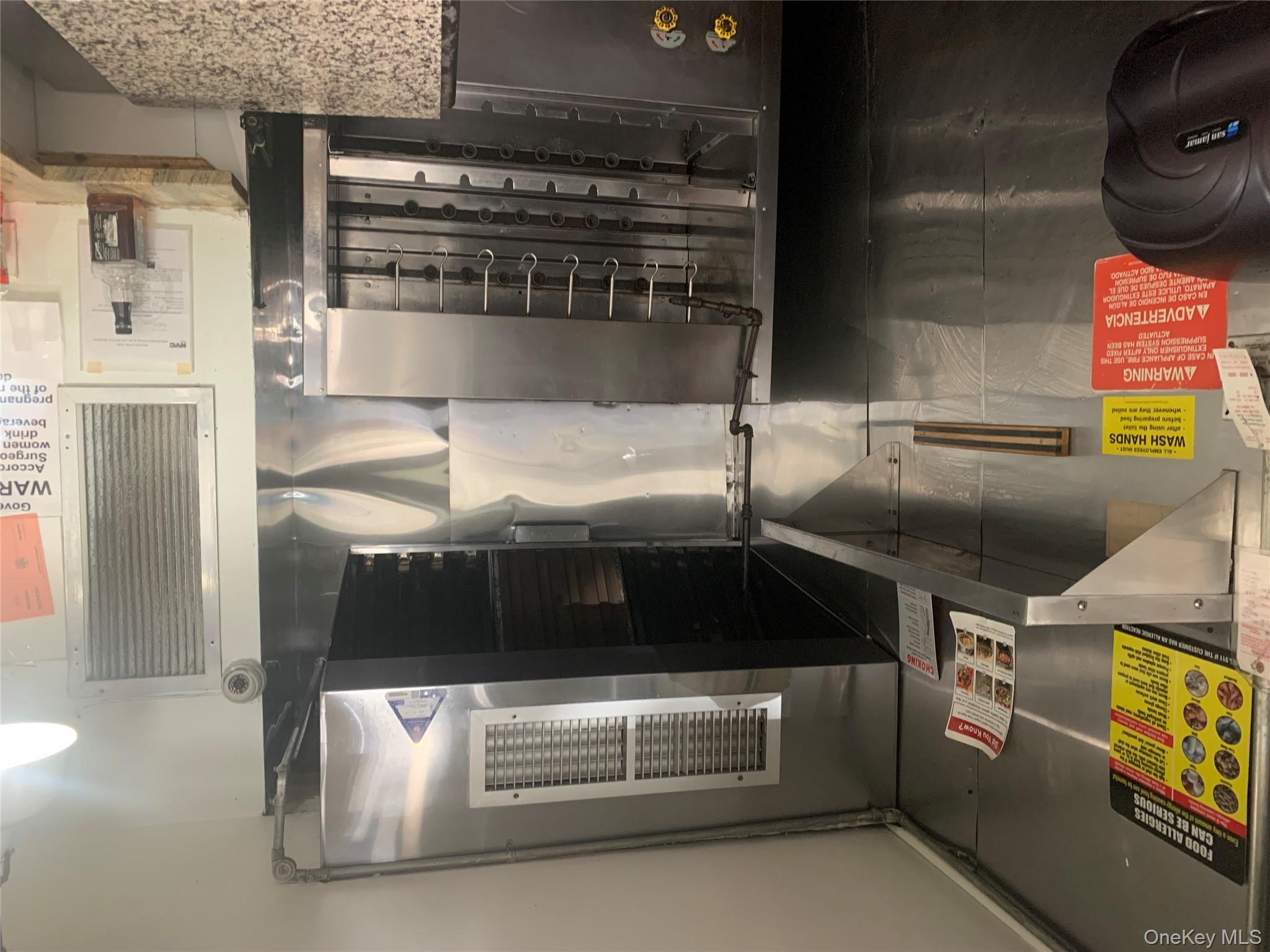 #19 photo, 38-01 31st Avenue, Astoria , NY 11103