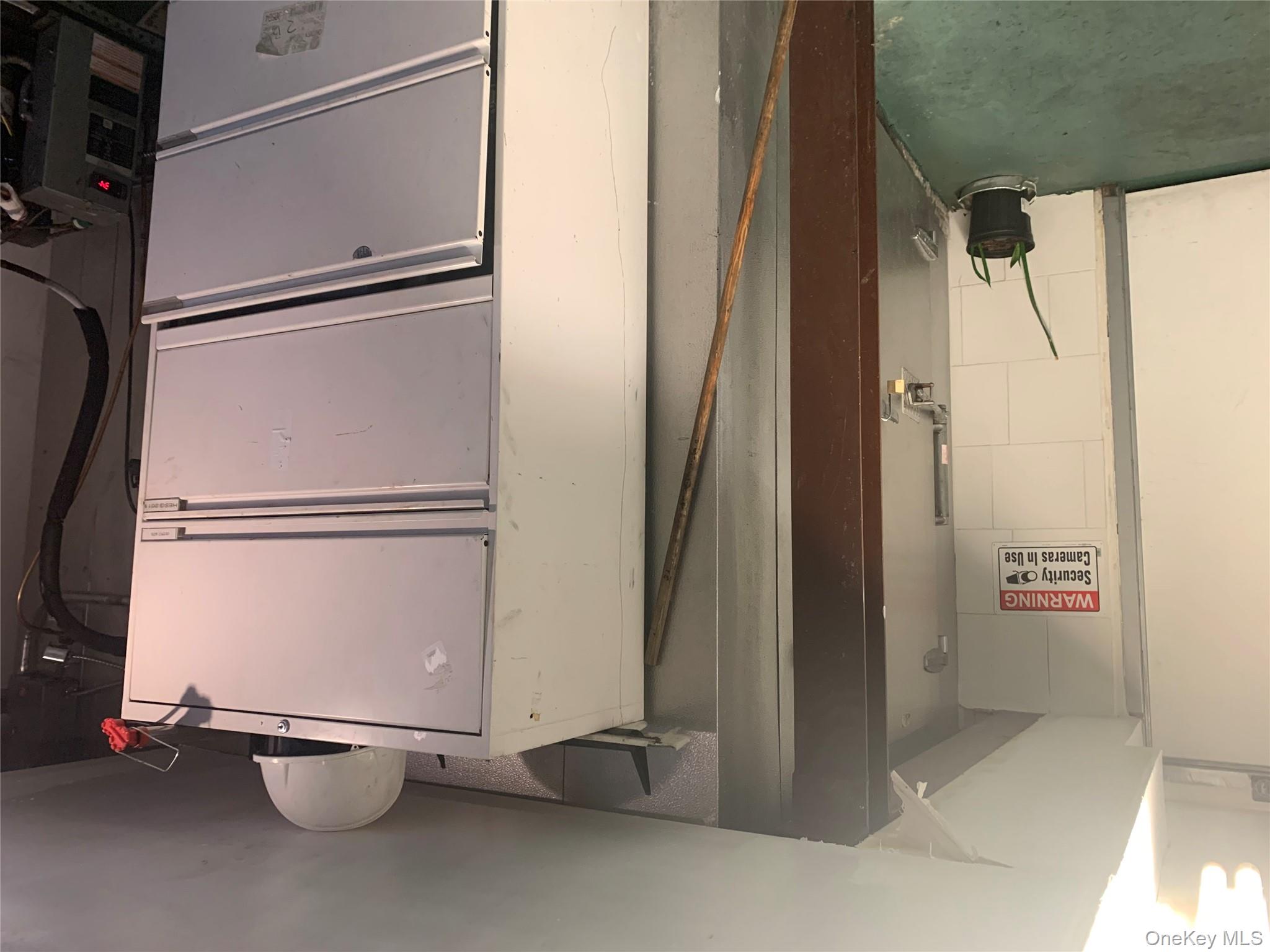 #9 photo, 38-01 31st Avenue, Astoria , NY 11103