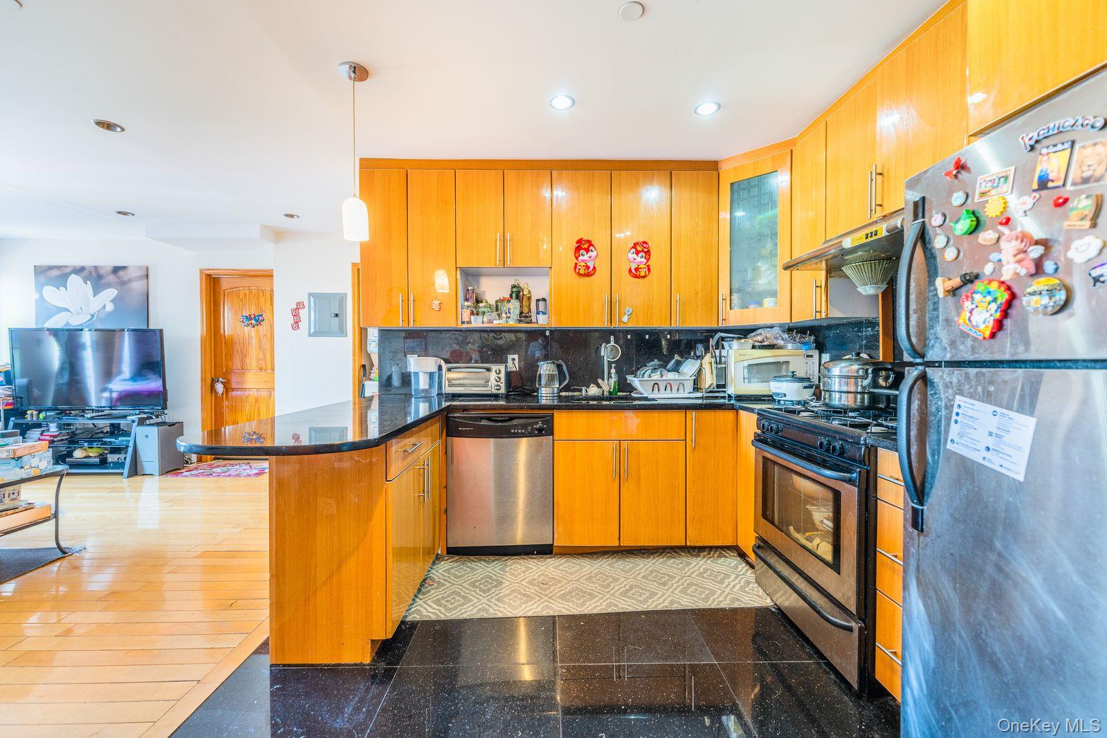 #11 photo, 32-26 Union Street, クイーンズ区 Flushing , NY 11354