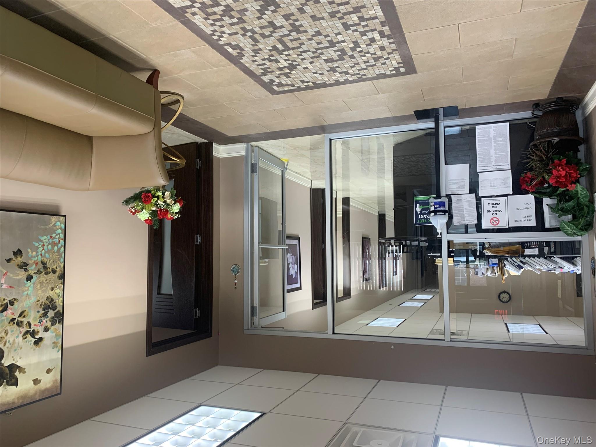 #3 photo, 146 E 2nd Street, ナッソー郡 Mineola , NY 11501