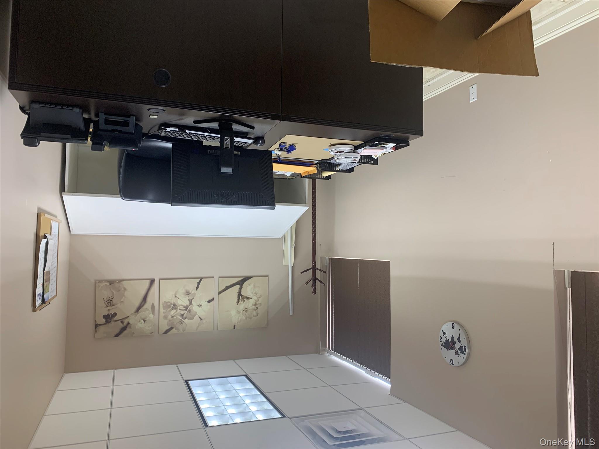 #8 photo, 146 E 2nd Street, ナッソー郡 Mineola , NY 11501