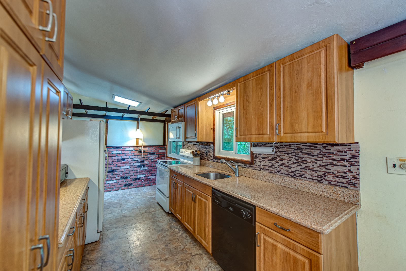 #6 photo, 4 Captain Richards Lane, Fort Salonga , NY 11768