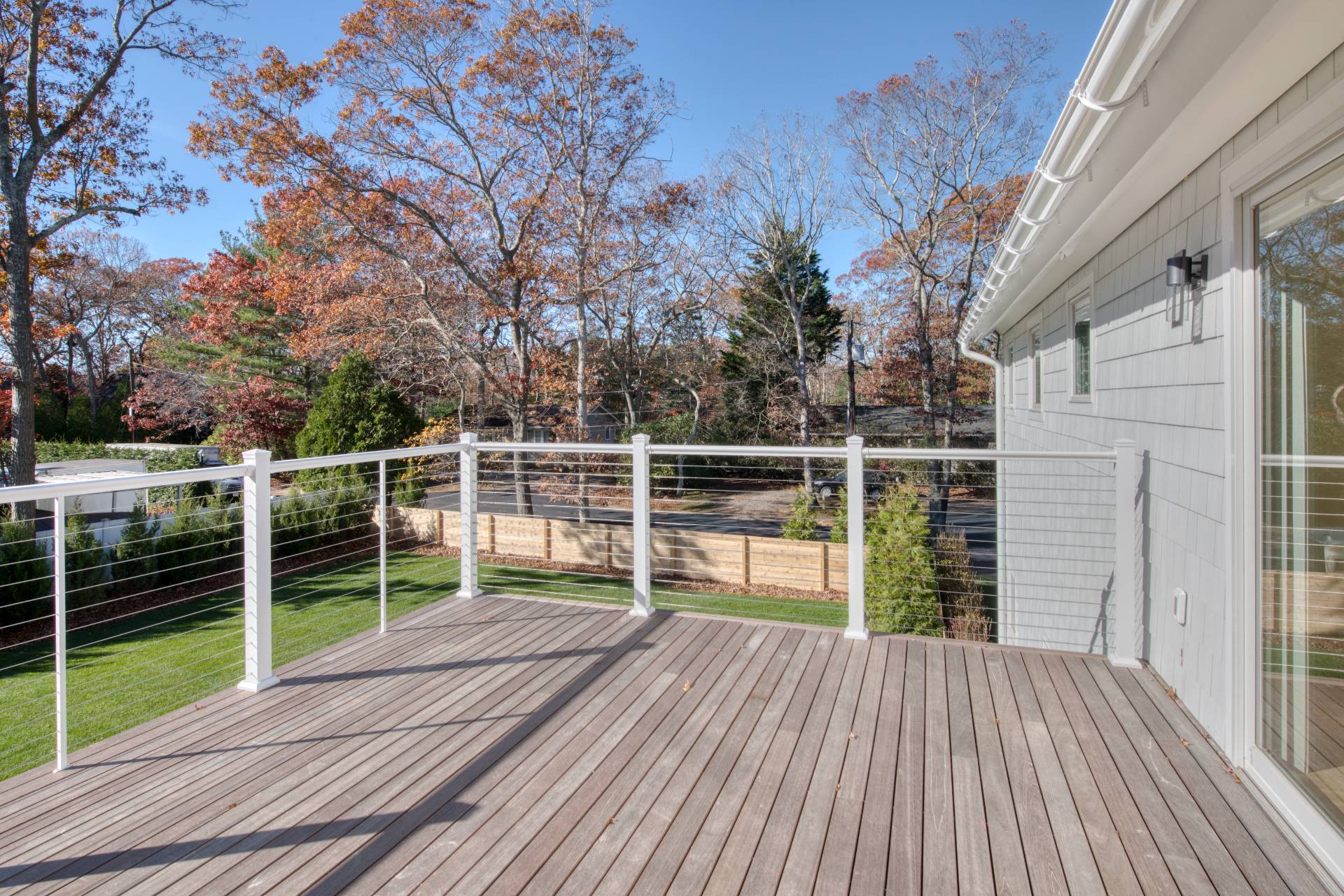 #21 photo, 8 3RD ST, East Hampton , NY 11937