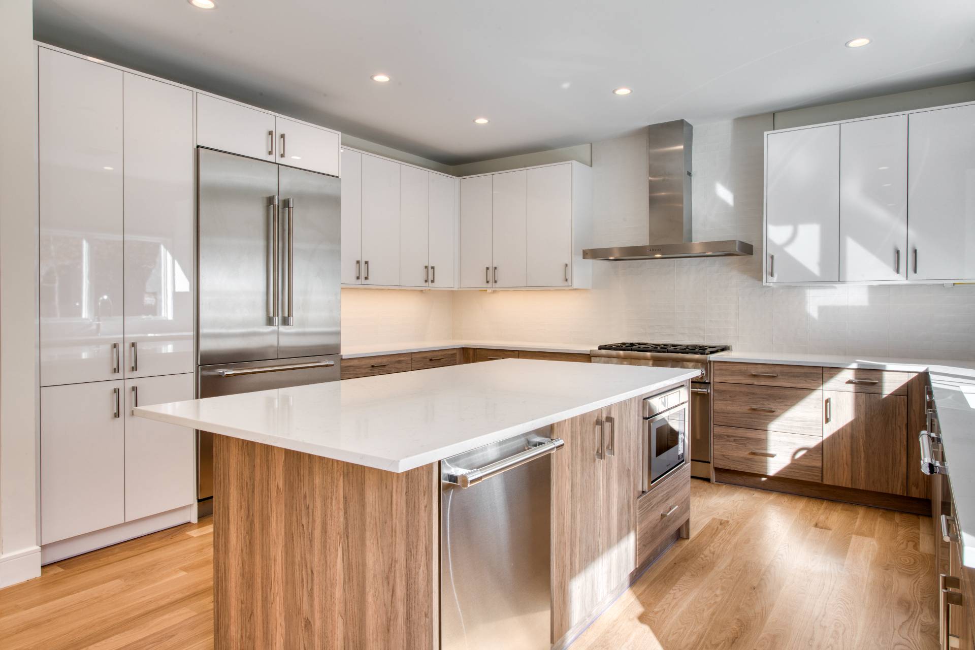 #6 photo, 8 3RD ST, East Hampton , NY 11937