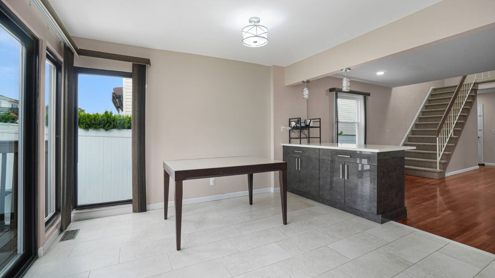 #14 photo, 973 Sheldon Ave, Staten Island , NY 10309