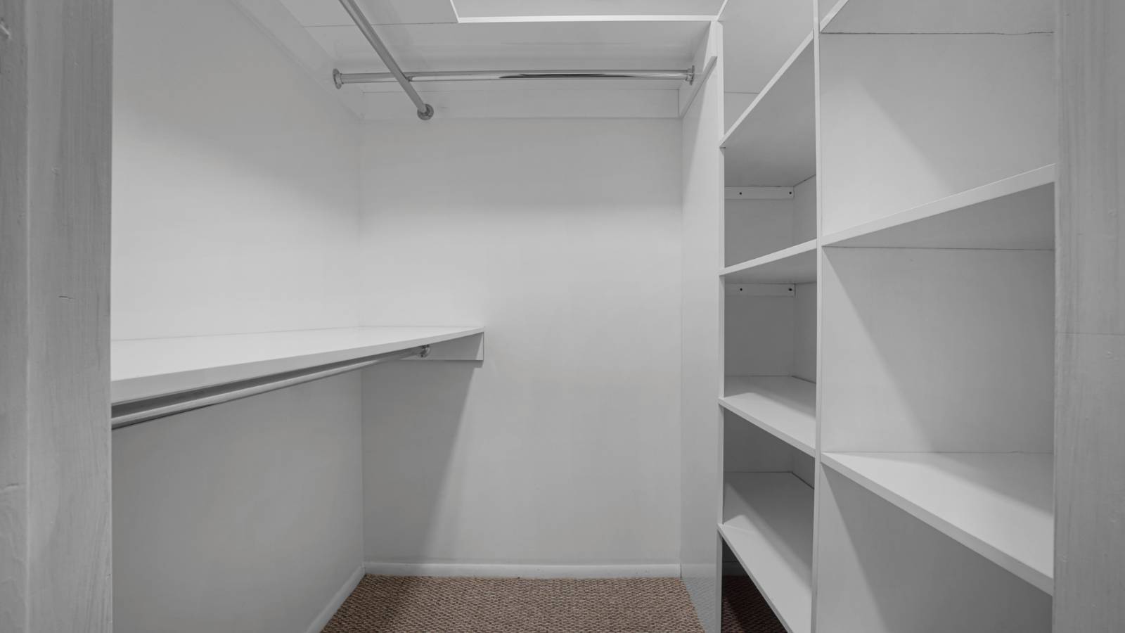 #23 photo, 973 Sheldon Ave, Staten Island , NY 10309