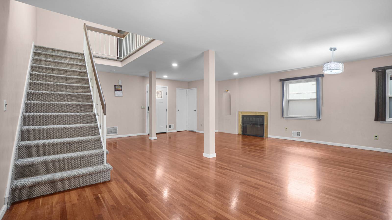 #7 photo, 973 Sheldon Ave, Staten Island , NY 10309