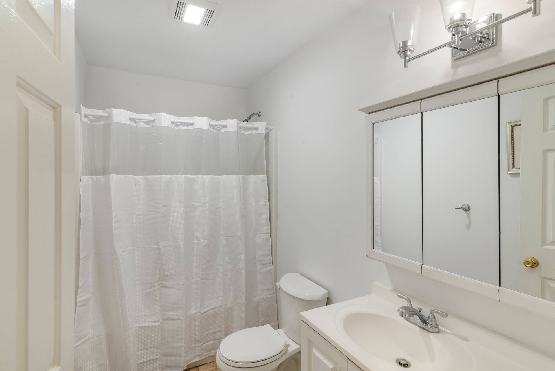 #22 photo, 75 Edwards Avenue, サフォーク郡 East Hampton , NY 11937