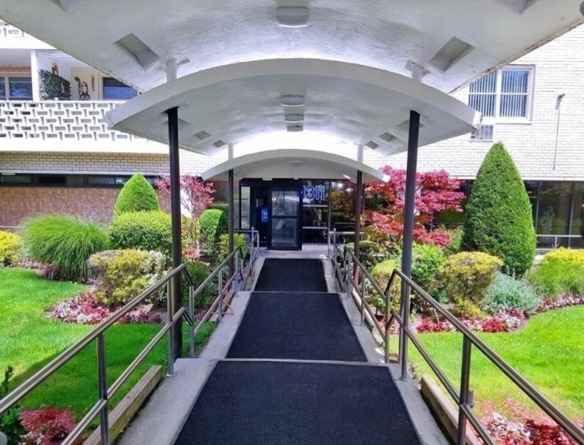 #3 photo, 1311 Brightwater Ave, #12K, Brighton Beach , NY 11235